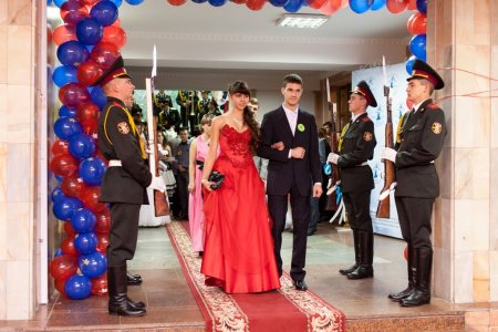 I студентський бал