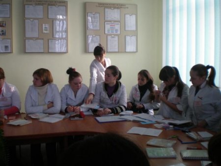 1-грудня Всесвітній день боротьби із СНІДом. 1-грудня Всесвітній день боротьби із СНІДом.