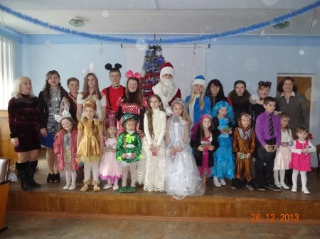 Новорічна казка в медичному коледжі. Новорічна казка в медичному коледжі.