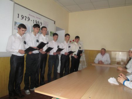 КРІЗЬ ПЕКЛО АФГАНСЬКОЇ ВІЙНИ КРІЗЬ ПЕКЛО АФГАНСЬКОЇ ВІЙНИ