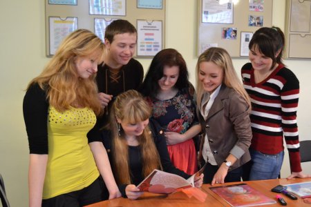 13 лютого відбулось чергове засідання ґендерного  відеоклубу 13 лютого відбулось чергове засідання ґендерного  відеоклубу