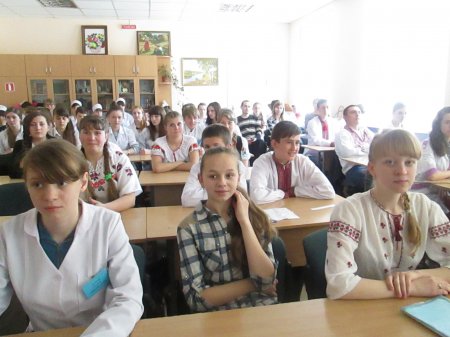 «СВЯТА ПАСКА ЙДЕ ДО ХАТИ, БУДЕМО ВЕЛИКДЕНЬ СВЯТКУВАТИ!» «СВЯТА ПАСКА ЙДЕ ДО ХАТИ, БУДЕМО ВЕЛИКДЕНЬ СВЯТКУВАТИ!»