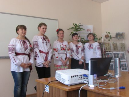 «НЕ ЗОРІ ПАДАЮТЬ ІЗ НЕБА.ЗІРКИ ІДУТЬ У НЕБЕСА…»