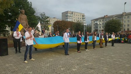 Право молоді на мир