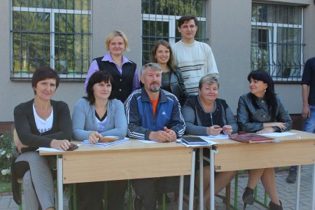 Спортивно-виховний захід "Козацькі розваги" Спортивно-виховний захід "Козацькі розваги"