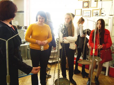 Екскурсія до музею історії медицини Екскурсія до музею історії медицини