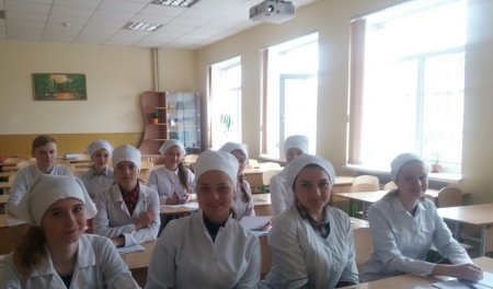 Практичне заняття з елементами майстер-класу на тему: «Медицина як наука. Альтернативна медицина» Практичне заняття з елементами майстер-класу на тему: «Медицина як наука. Альтернативна медицина»