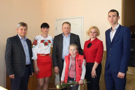 Зі святом, дорогі медичні сестри! Зі святом, дорогі медичні сестри!