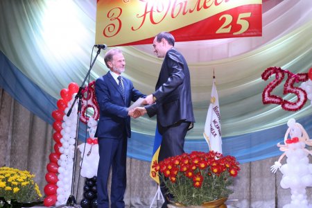 ЮВІЛЕЙ У НОВОГРАД-ВОЛИНСЬКОМУ МЕДИЧНОМУ КОЛЕДЖІ ЮВІЛЕЙ У НОВОГРАД-ВОЛИНСЬКОМУ МЕДИЧНОМУ КОЛЕДЖІ