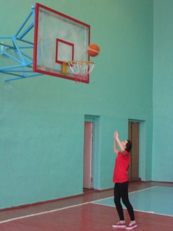 Фізкультурно-спортивні змагання «Спорт для всіх єднає студентів» Фізкультурно-спортивні змагання «Спорт для всіх єднає студентів»