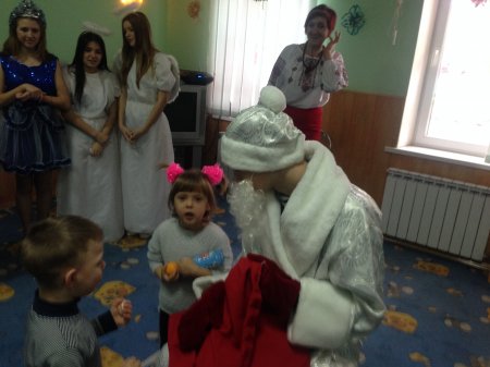 Благодійна акція «Долоньки добрих справ» Благодійна акція «Долоньки добрих справ»