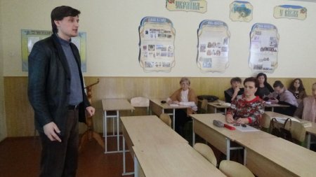 Педагогічні дебати «Ведення класичної та електронної інформаційно-звітної документації викладачами»