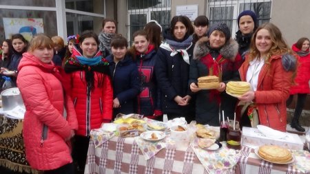 ЯК МАСЛЯНУ У НОВОГРАД-ВОЛИНСЬКОМУ МЕДИЧНОМУ КОЛЕДЖІ СВЯТКУВАЛИ