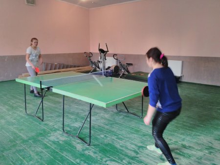 Змагання з настільного тенісу Змагання з настільного тенісу