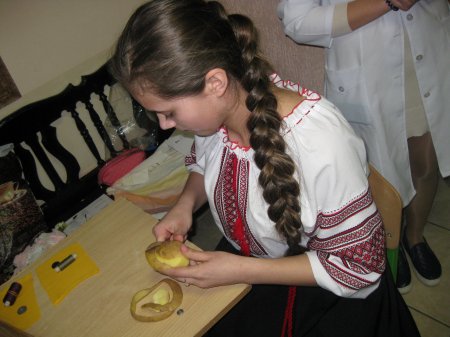 Конкурсно-розважальна програма «Турнір юних Василіс»