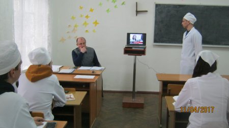 11 квітня - Всесвітній день боротьби з хворобою Паркінсона 11 квітня - Всесвітній день боротьби з хворобою Паркінсона