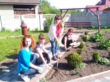 Екологічна акція «Зроби своє місто кращим!» Екологічна акція «Зроби своє місто кращим!»