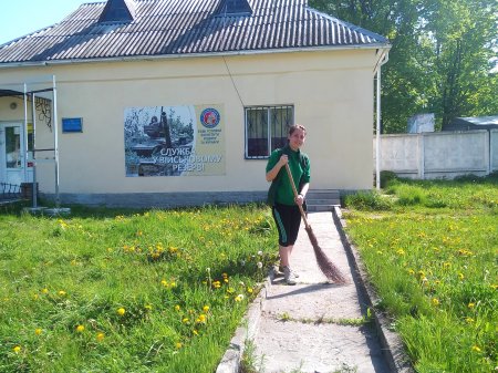 Екологічна акція «Зроби своє місто кращим!» Екологічна акція «Зроби своє місто кращим!»