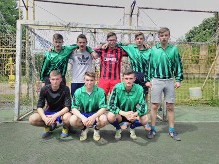 Змагання з міні-футболу Змагання з міні-футболу