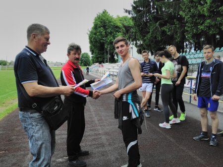 Змагання з легкої атлетики